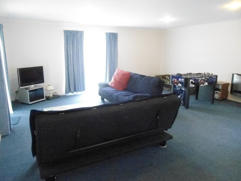 9 The Cove, Inverloch VIC 3996