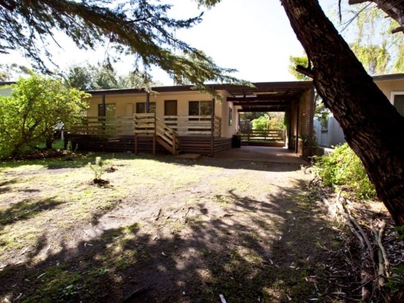 57 Lohr Avenue, Inverloch VIC 3996