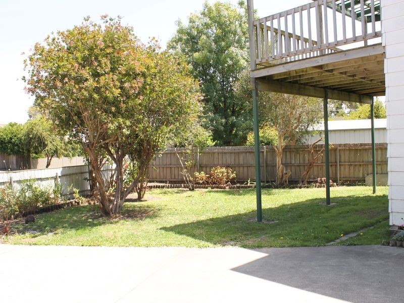 16 Katrina Street, Inverloch VIC 3996