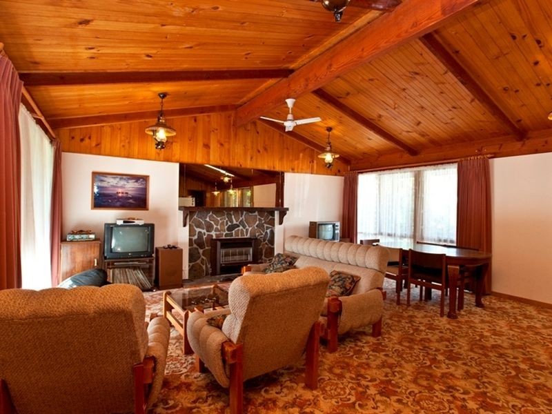 29 Norman Road, Inverloch VIC 3996