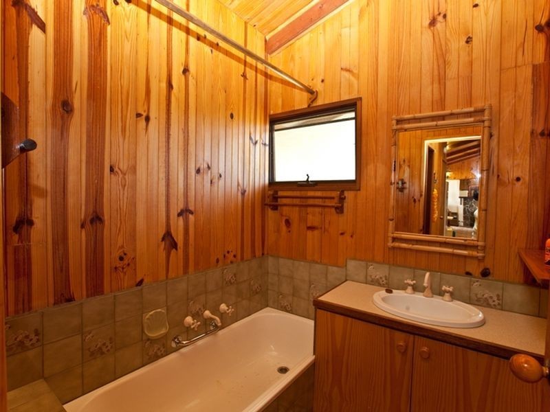 29 Norman Road, Inverloch VIC 3996