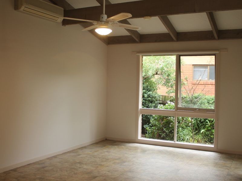 14 Meanderri Drive, Inverloch VIC 3996