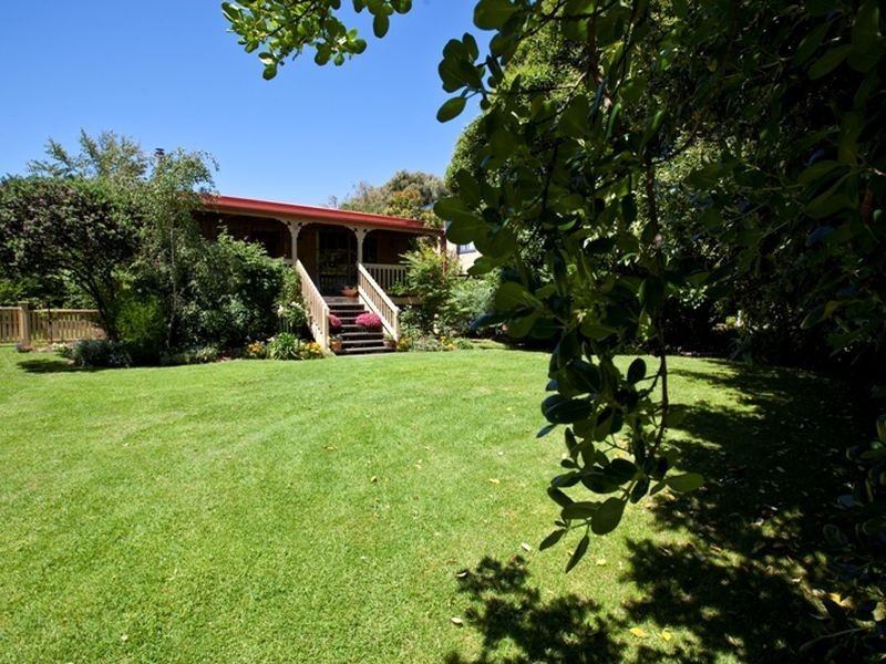 20 Lohr Avenue, Inverloch VIC 3996