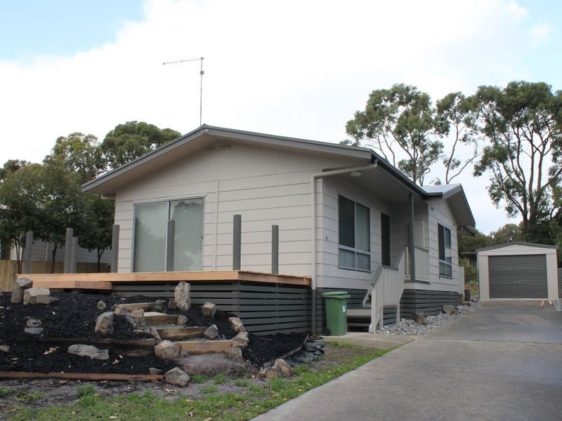 16 Hamilton Street, Inverloch VIC 3996