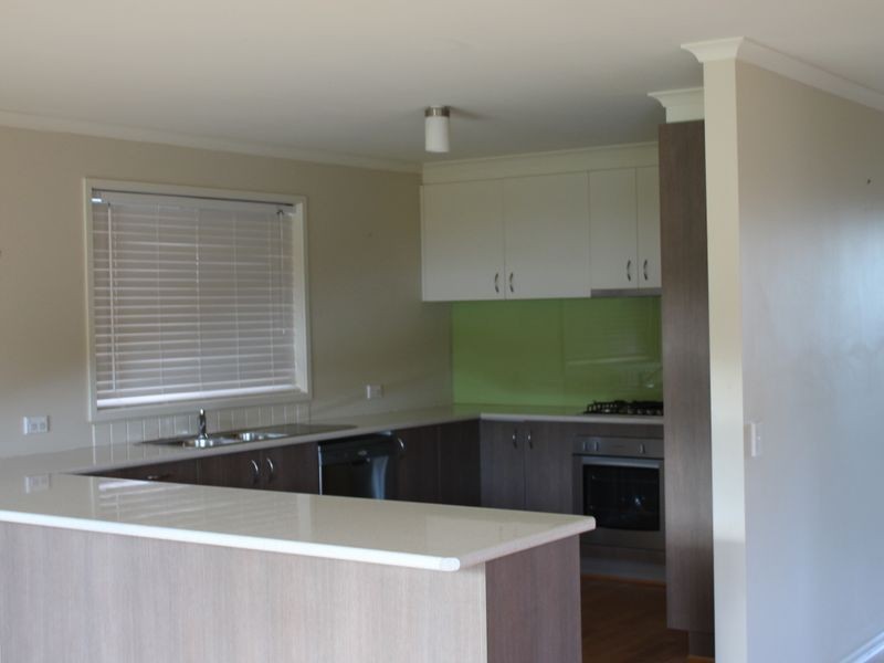 6 Meridian Court, Inverloch VIC 3996