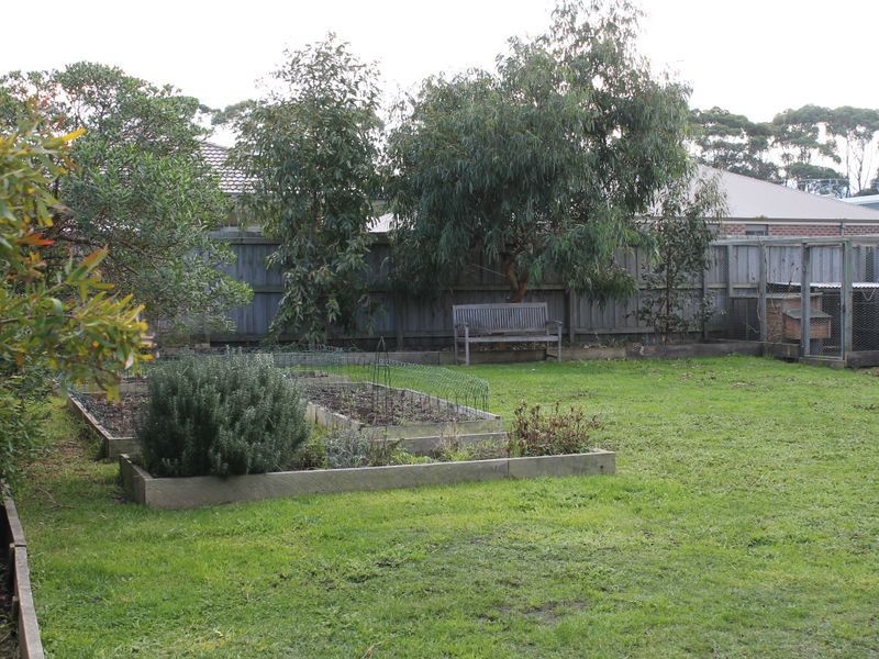 6 Meridian Court, Inverloch VIC 3996