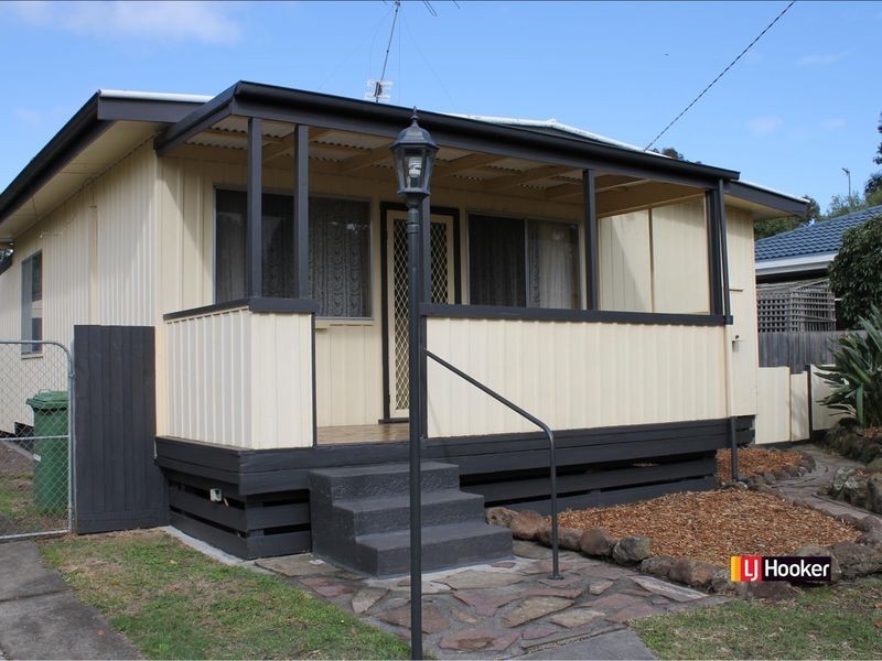 3 Stewart Avenue, Inverloch VIC 3996