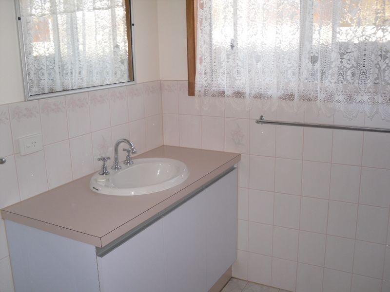 52 Sandymount Avenue, Inverloch VIC 3996