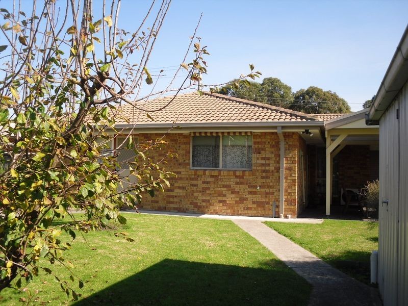 52 Sandymount Avenue, Inverloch VIC 3996