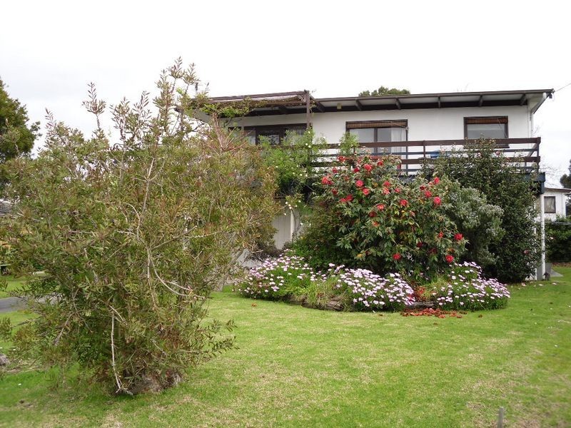 5 Beilby Avenue, Inverloch VIC 3996