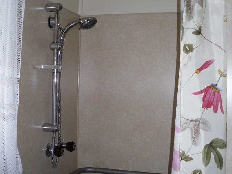 5 Beilby Avenue, Inverloch VIC 3996