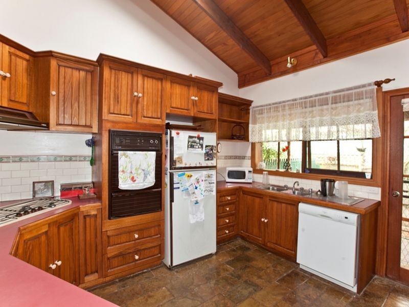 65 Veronica Street, Inverloch VIC 3996