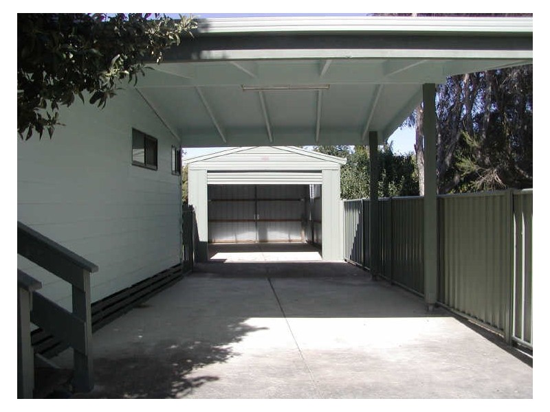 30 Cuttriss Street, Inverloch VIC 3996