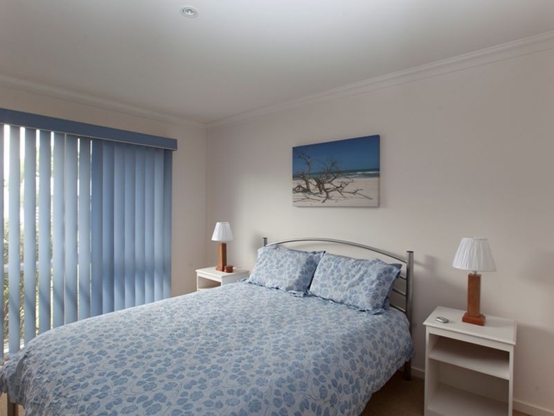 2 Beachcomber Drive, Inverloch VIC 3996