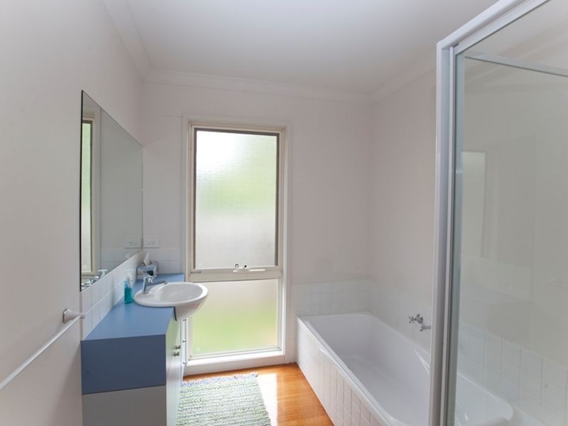 2 Beachcomber Drive, Inverloch VIC 3996