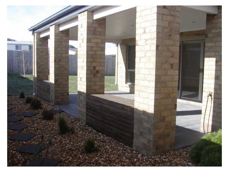 3 Endeavour Place, Inverloch VIC 3996