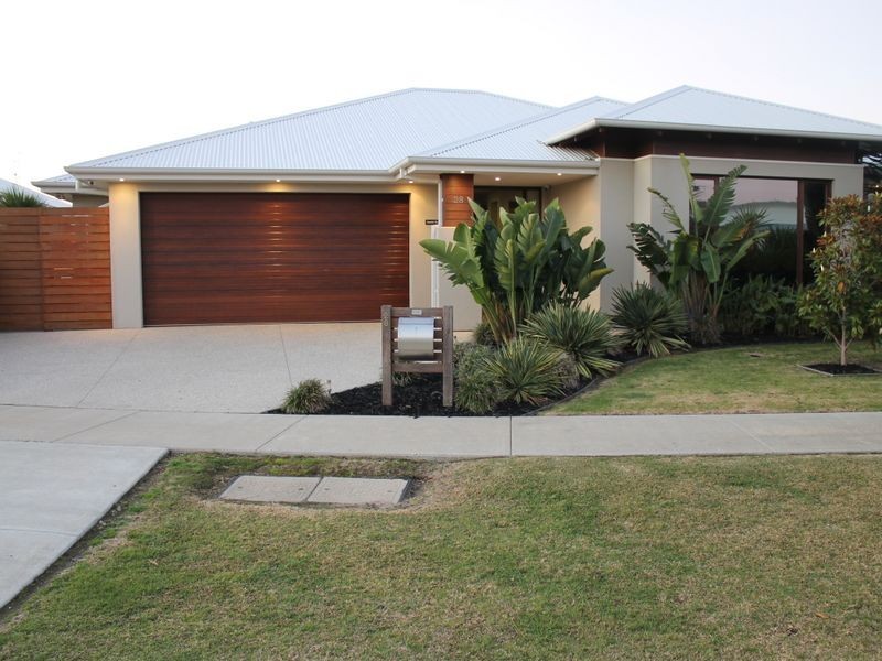 28 Paperbark Place, Inverloch VIC 3996