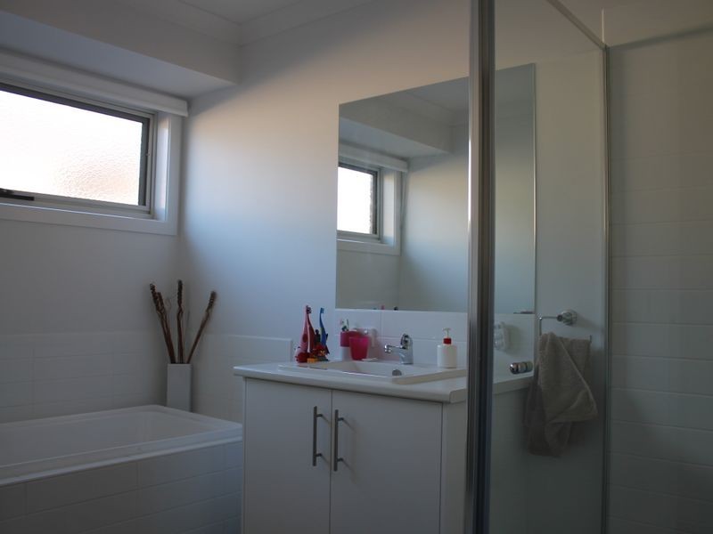 4 Oceanic Drive, Inverloch VIC 3996