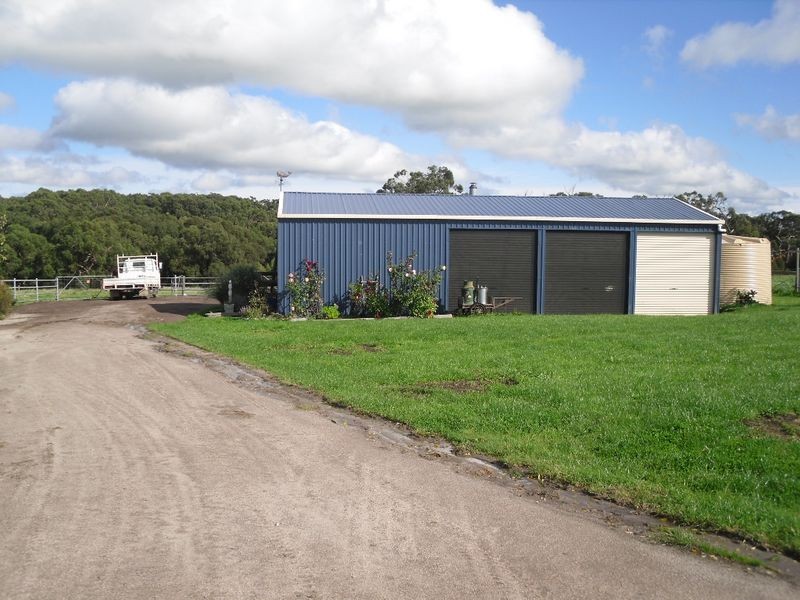 446 Powneys Road, Tarwin Lower VIC 3956