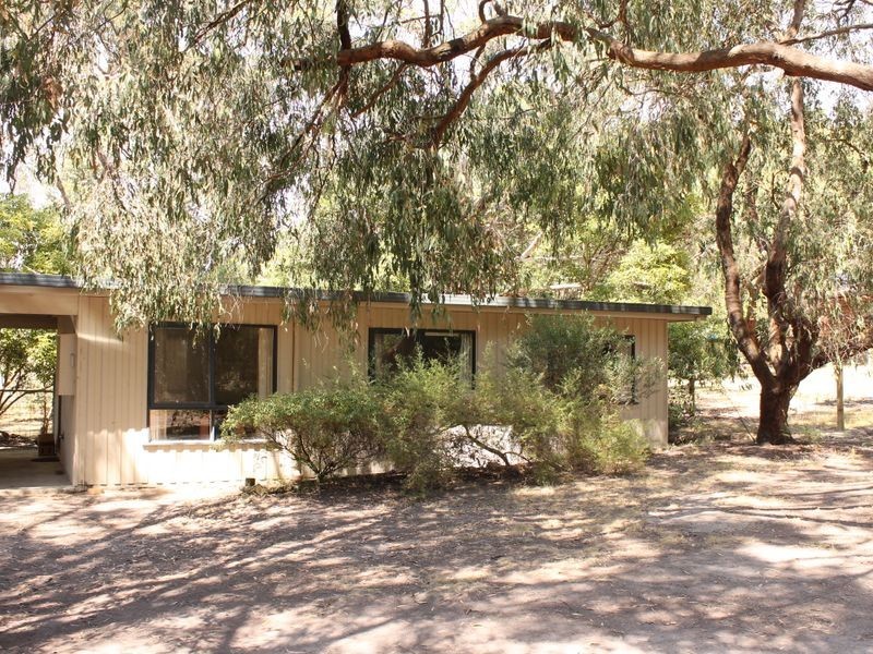 11 Fern Street, Inverloch VIC 3996