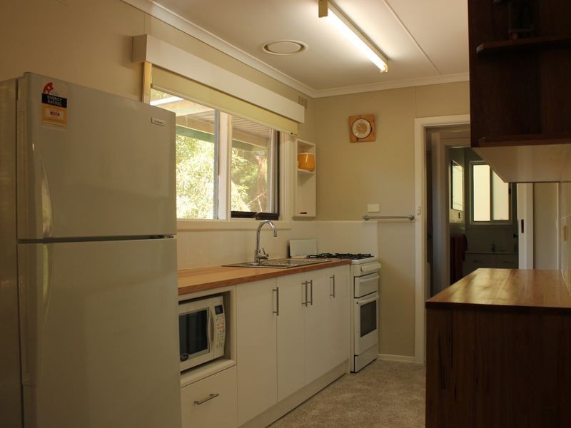 11 Fern Street, Inverloch VIC 3996