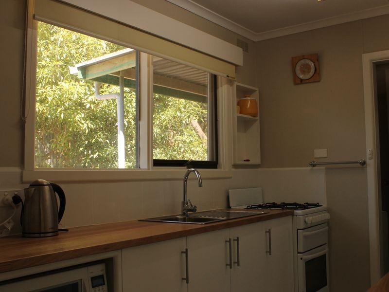 11 Fern Street, Inverloch VIC 3996