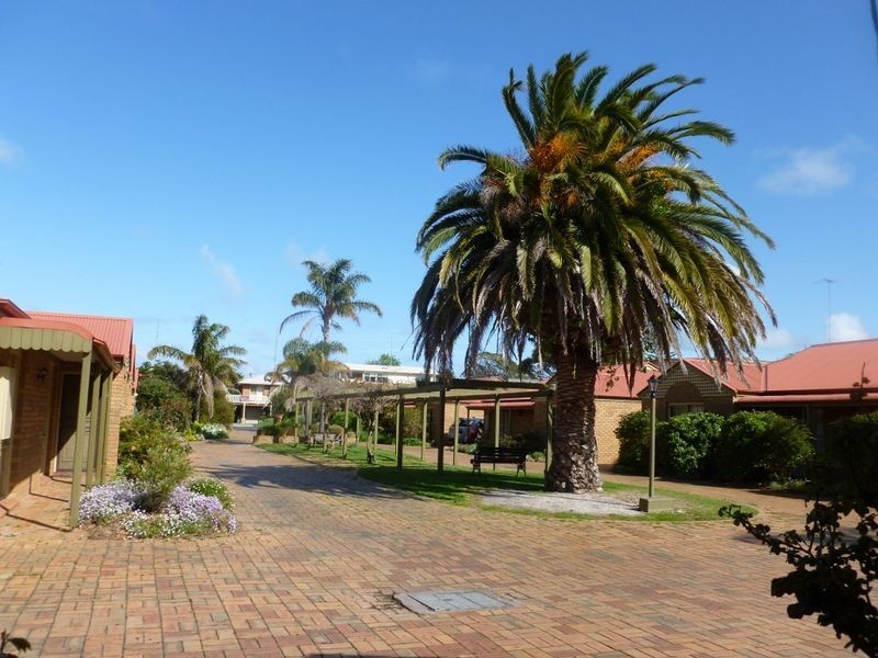 Unit 10/4-6 Cuttriss Street, Inverloch VIC 3996