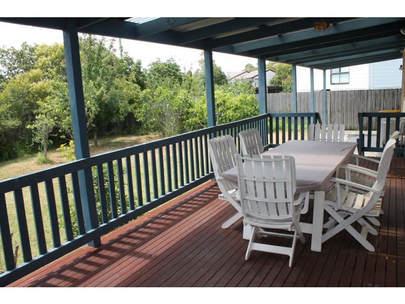 2 Nation Court, Inverloch VIC 3996