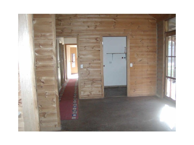 1 Glendale Court, Inverloch VIC 3996