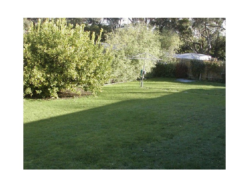 24 Venus Street, Inverloch VIC 3996