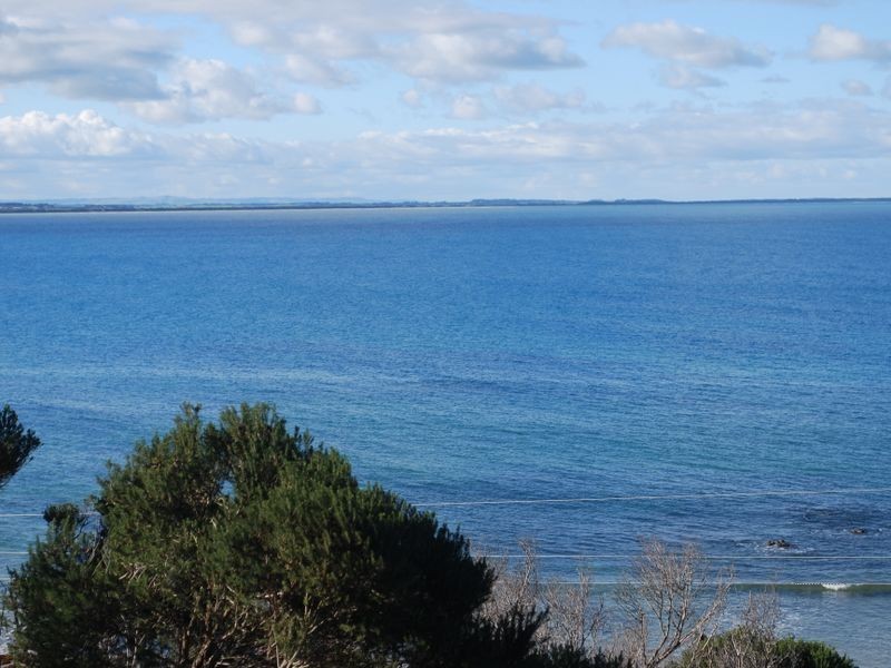 21 Bayside Drive, Walkerville VIC 3956