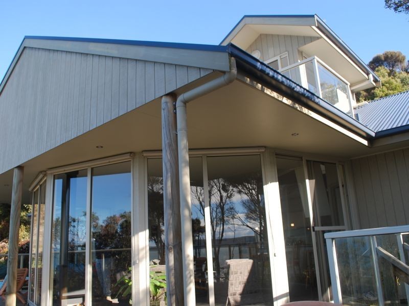 21 Bayside Drive, Walkerville VIC 3956