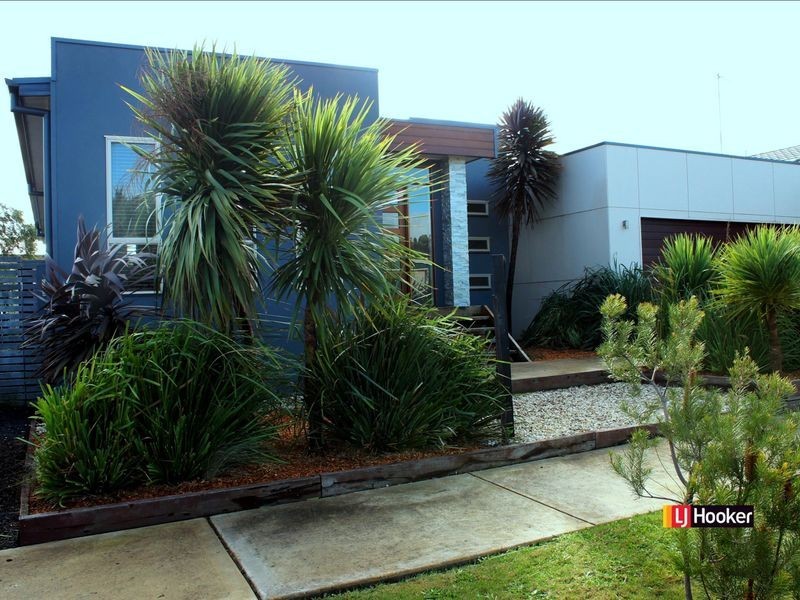 6 Diane Place, Inverloch VIC 3996