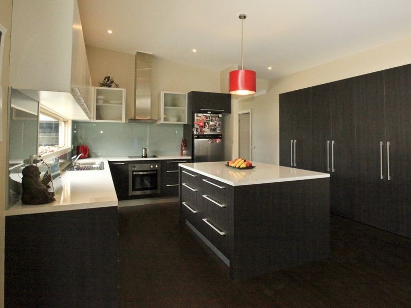 6 Diane Place, Inverloch VIC 3996