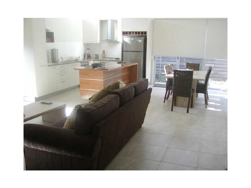 2/9 Park Street, Inverloch VIC 3996