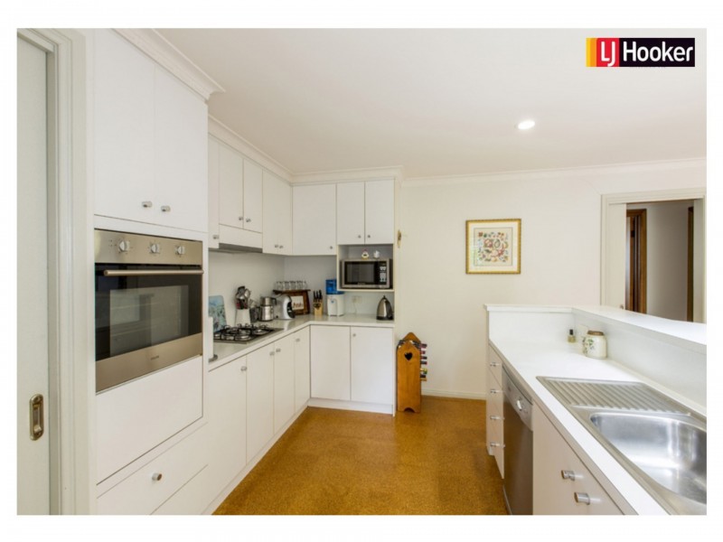 5 Lohr Avenue, Inverloch VIC 3996