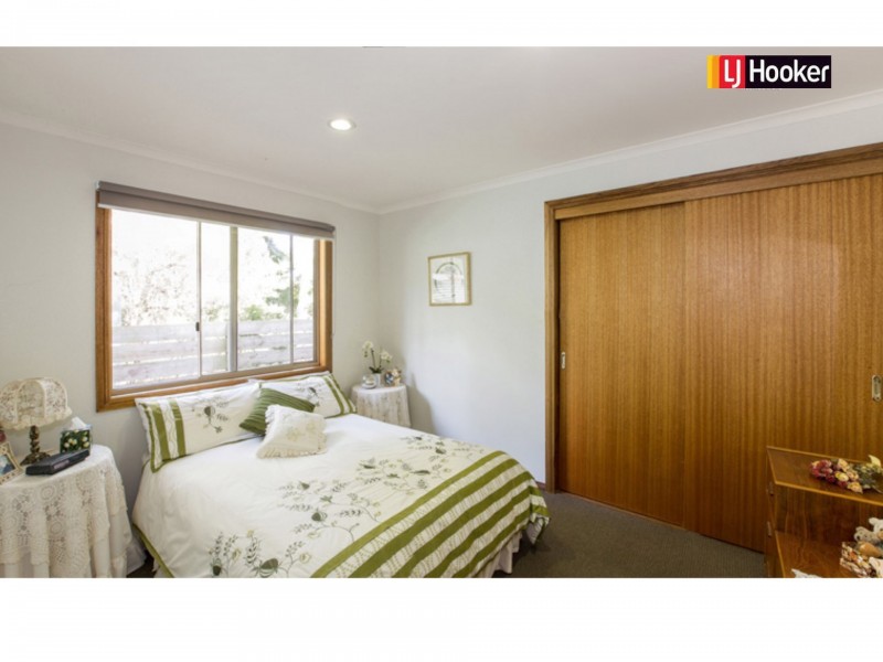 5 Lohr Avenue, Inverloch VIC 3996