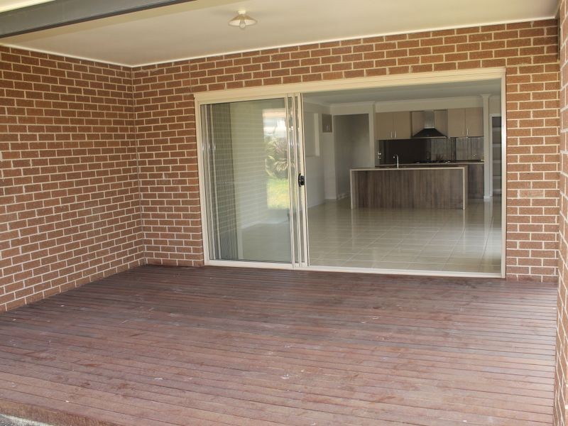 13 Queenscliff Drive, Inverloch VIC 3996