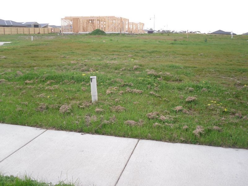 Lot 324 Hobson Place, Inverloch VIC 3996