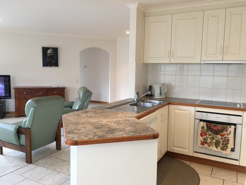 Unit 2/17 Williams Street, Inverloch VIC 3996