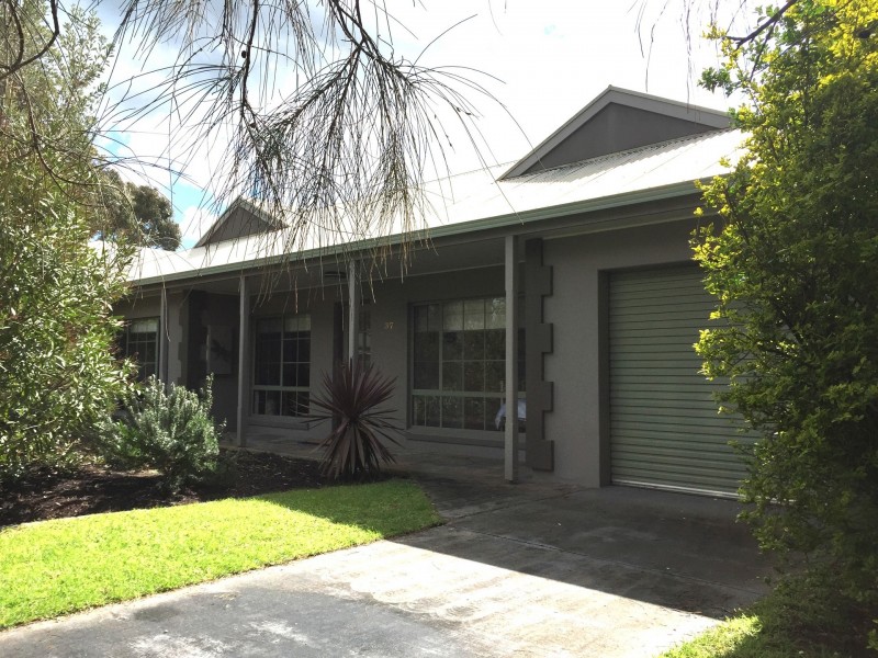 37 Ripple Drive, Inverloch VIC 3996