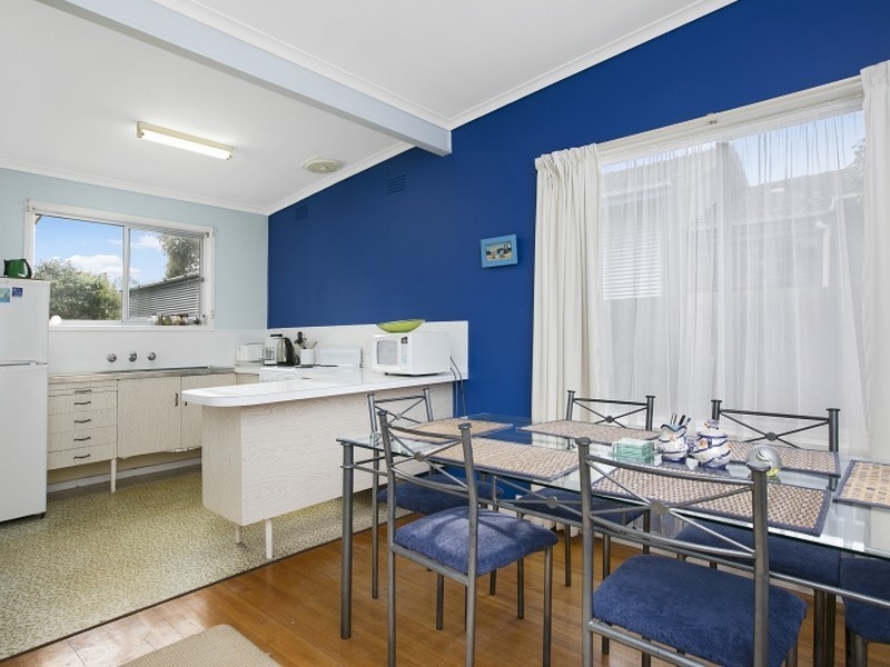 21 Pier Road, Inverloch VIC 3996