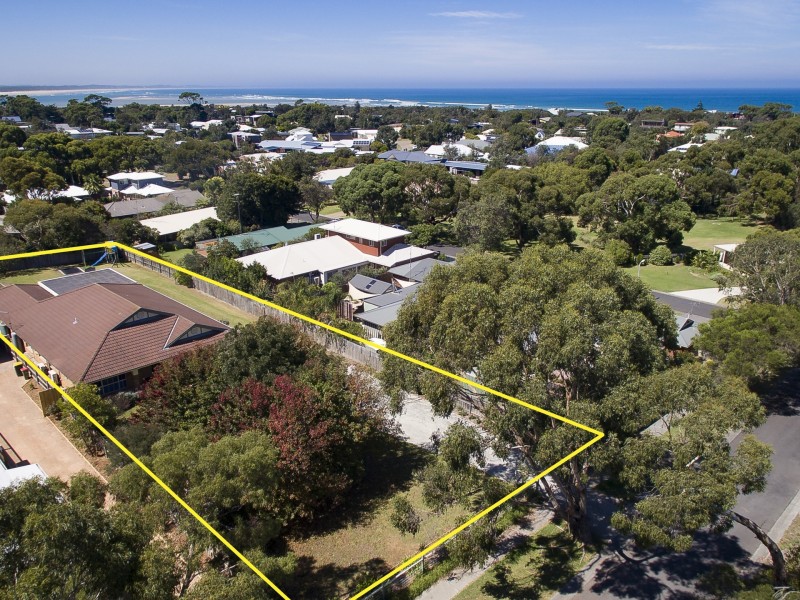 48 Veronica Street, Inverloch VIC 3996