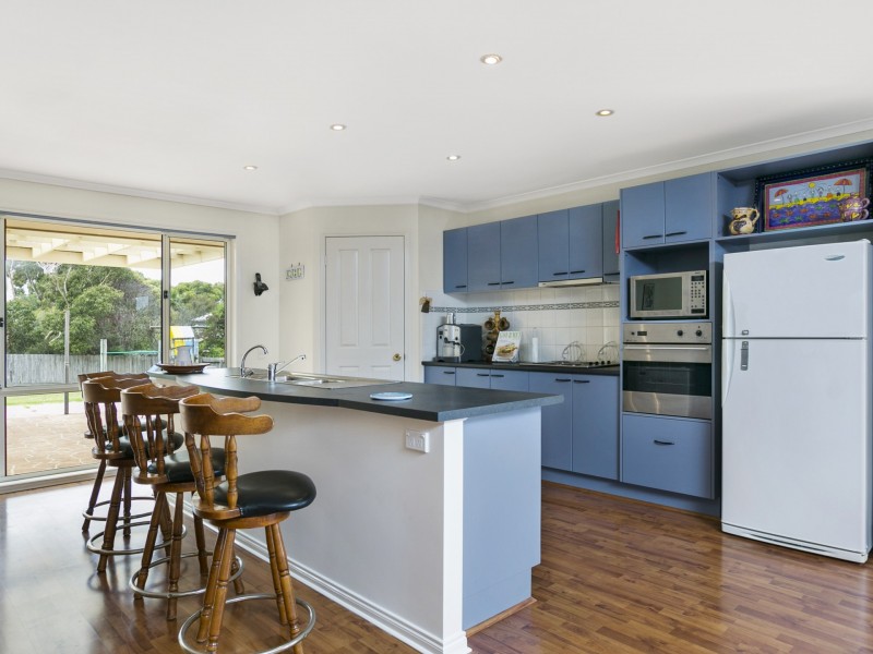 48 Veronica Street, Inverloch VIC 3996