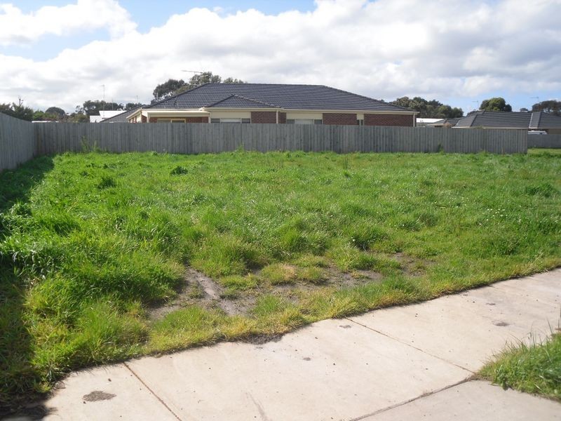 16 (Lot 7) Diane Place, Inverloch VIC 3996