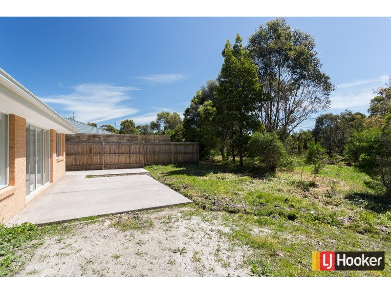 30 Honeyeater Circuit, Inverloch VIC 3996