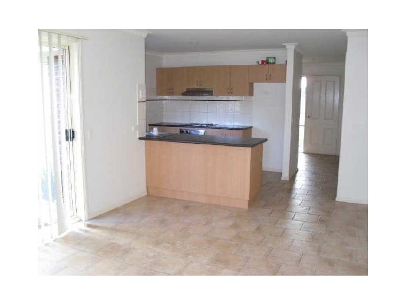 50 Royal Parade, Inverloch VIC 3996