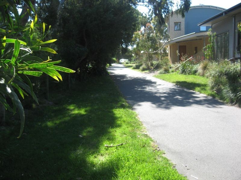8/62 Surf Parade, Inverloch VIC 3996