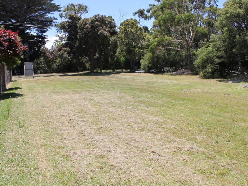 16 Venus Street, Inverloch VIC 3996