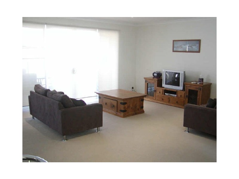 9/14-16 Hopetoun Street, Inverloch VIC 3996